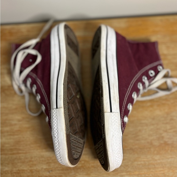 Converse “Chuck” Taylor All Star High Tops. Unisex Men’s 6 Womens 8 Burgandy - Picture 5 of 8